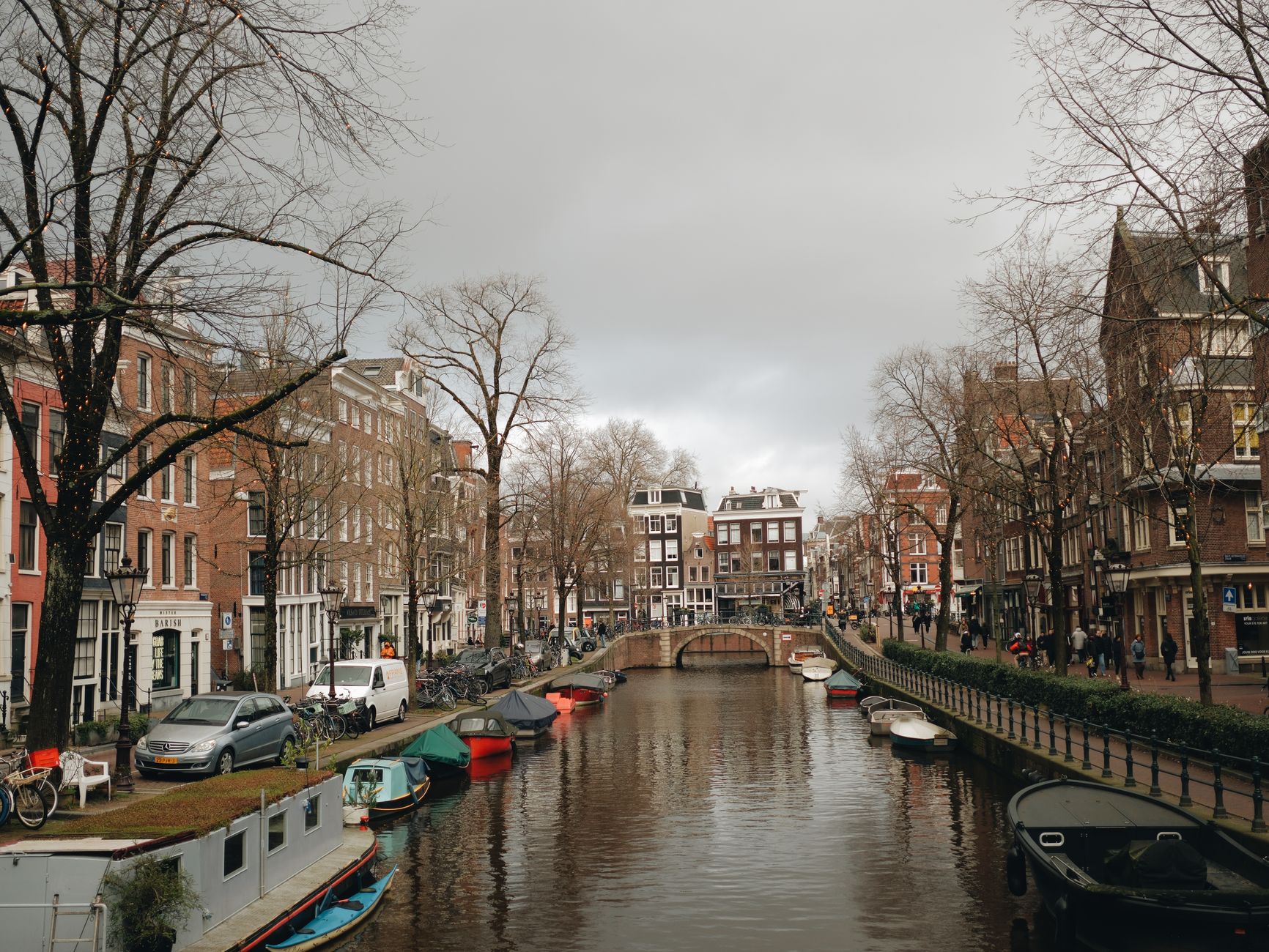 amsterdam canal winter