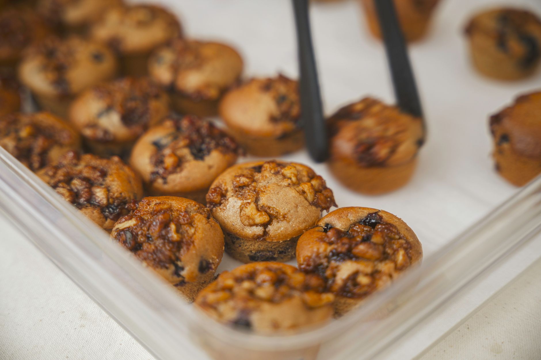 egg muffins tray cooling